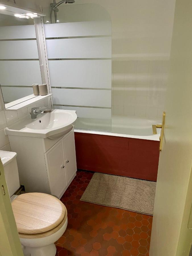 Apartment 1 Piece, Hyper Centre, Grosse Horloge La Rochelle (Charente-Maritime)